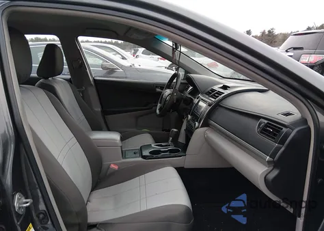 2012 Toyota Camry Le z USA, uszkodzony, nr VIN 4T1BF1FK3CU053029